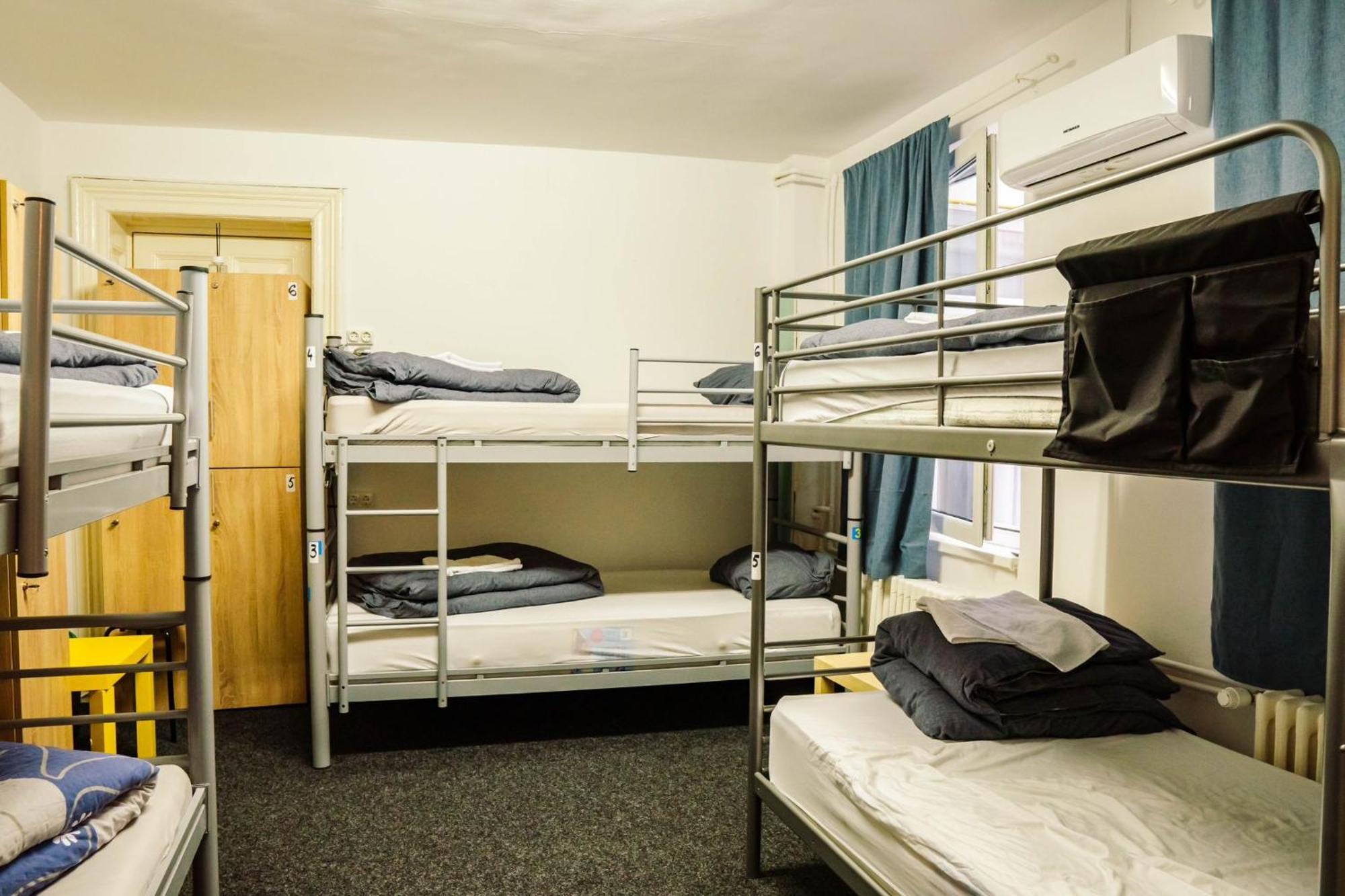 Hostel Sport ブカレスト エクステリア 写真